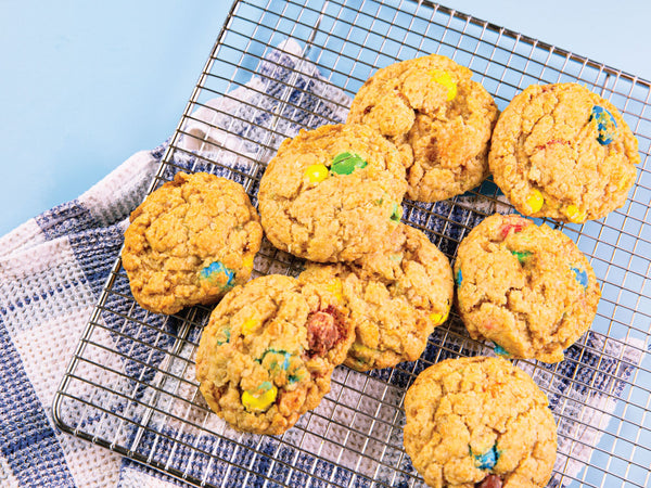 Crunchy Oatmeal Cookies with M&Ms